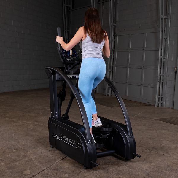 Body Solid Endurance E5000 Premium Elliptical Trainer    