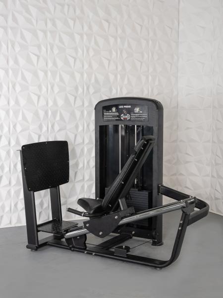 Muscle D Elite Selectorized Leg Press    